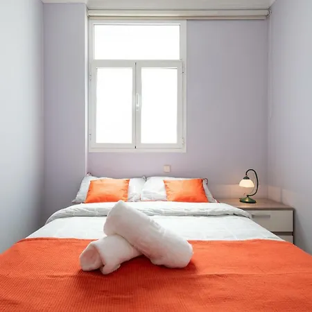 Spacious 3br 5 Min Walk To Las Canteras - Parking
